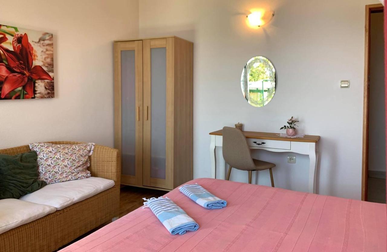 Boutique Home Saltaragazza Petrovac Bagian luar foto
