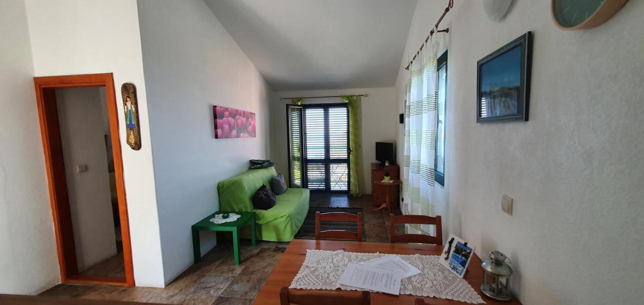 Boutique Home Saltaragazza Petrovac Bagian luar foto