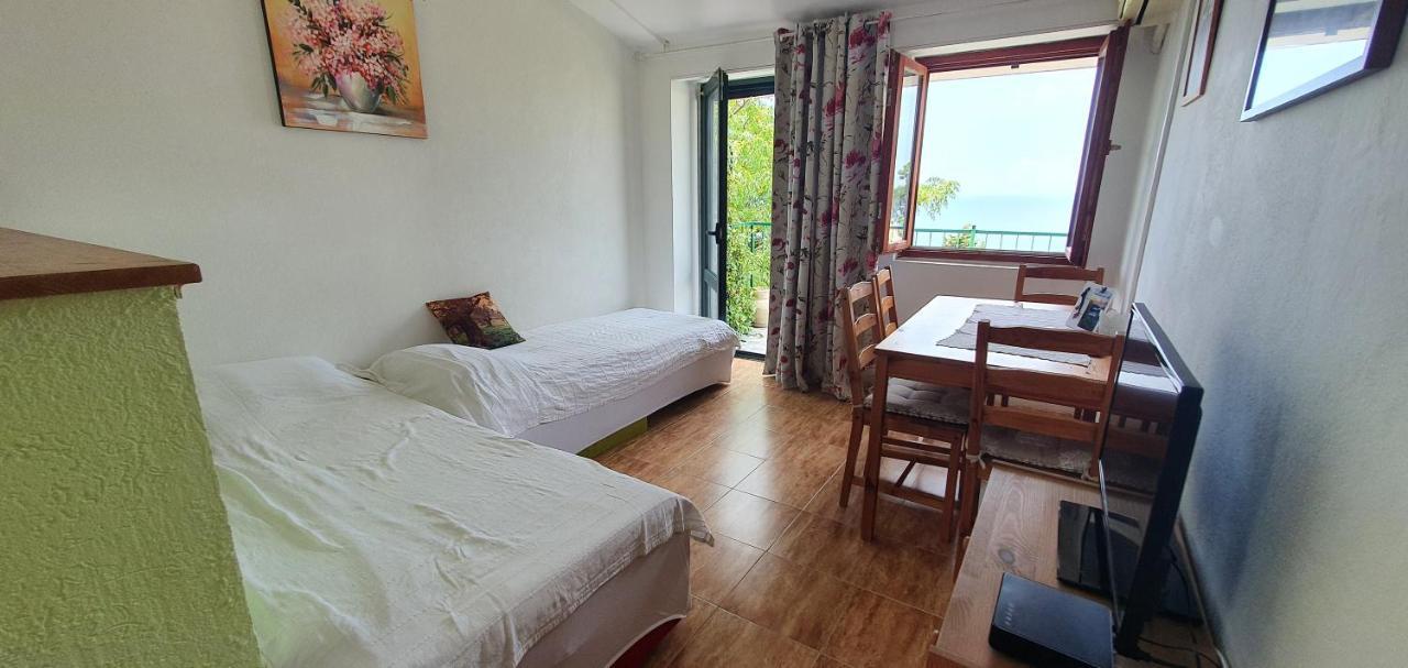 Boutique Home Saltaragazza Petrovac Bagian luar foto
