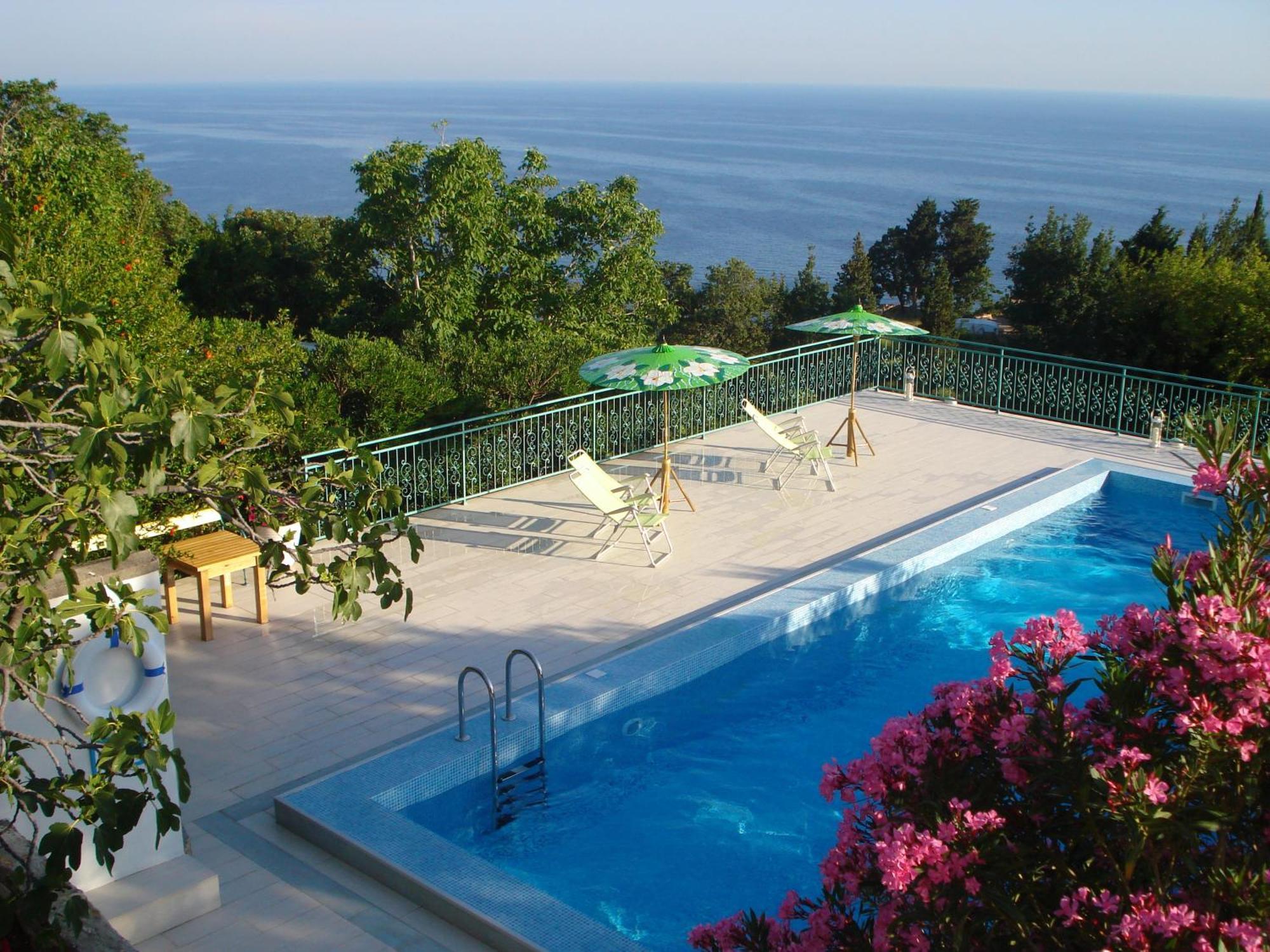 Boutique Home Saltaragazza Petrovac Bagian luar foto