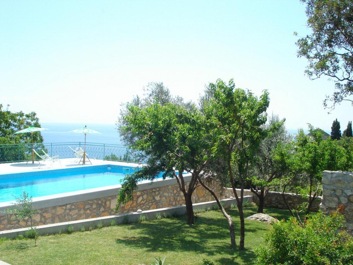Boutique Home Saltaragazza Petrovac Bagian luar foto